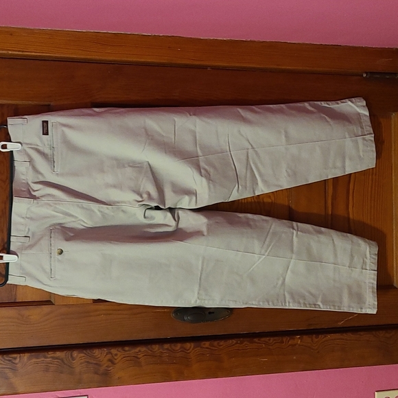 Men's Timber Creek by Wranger Khaki Dress Pants. Size 38X30. - Picture 2 of 4